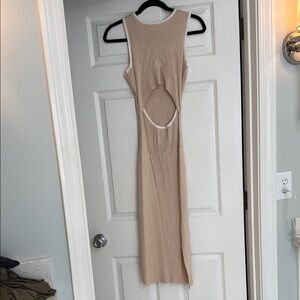 Elegant Tan Sleeveless Dress